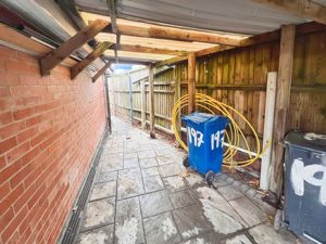 Side- click for photo gallery